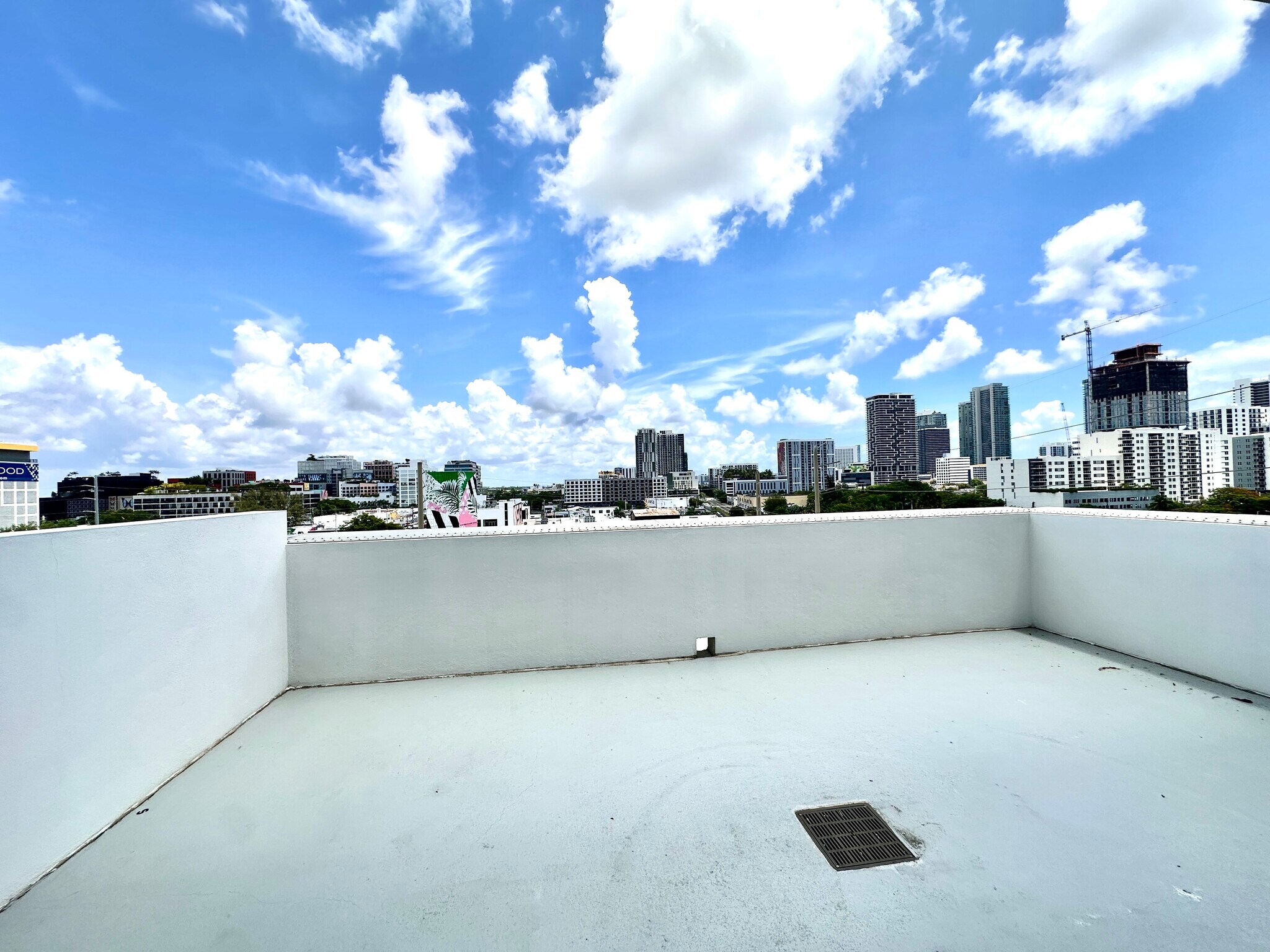 Building Photo - 3026 NW 1st Ave