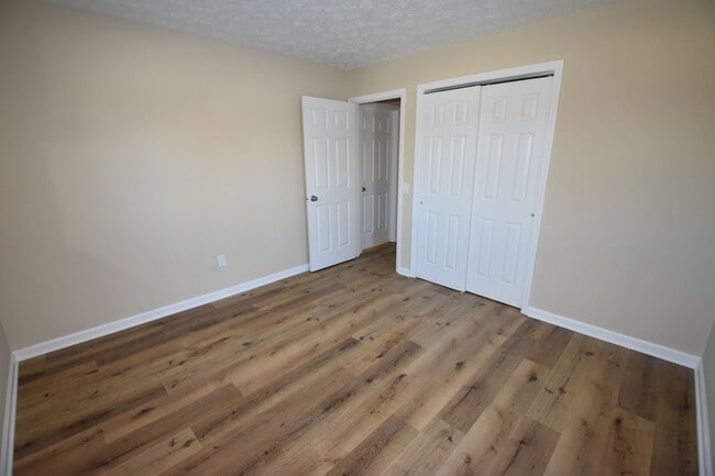 Building Photo - 3 Bedroom, 2 Full Bath Home in S Hancock S...