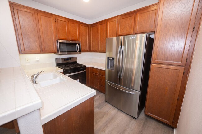 Building Photo - Amazing 3 Bedroom Condo available now! Chula Vista / Eastlake / Otay Ranch Area