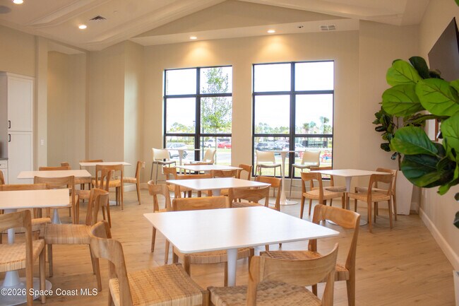 Building Photo - 2322 Antarus Dr NW