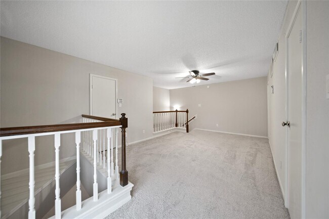 Building Photo - 2120 El Paseo St