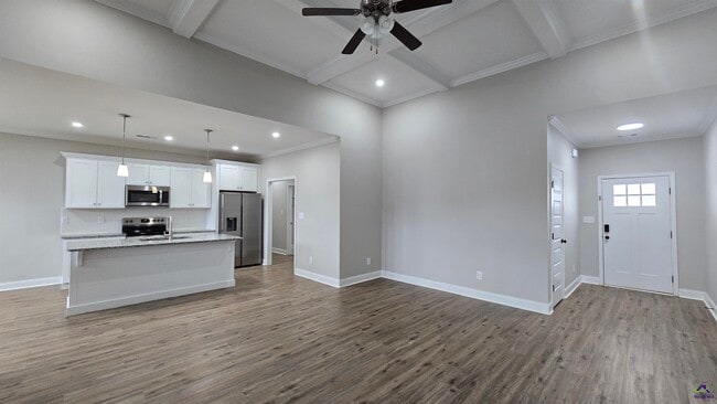 Building Photo - 1006 Adirondac Way