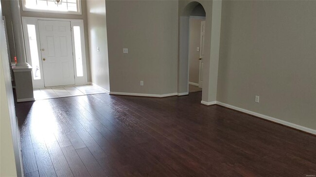 Building Photo - 9101 Hanston Pl