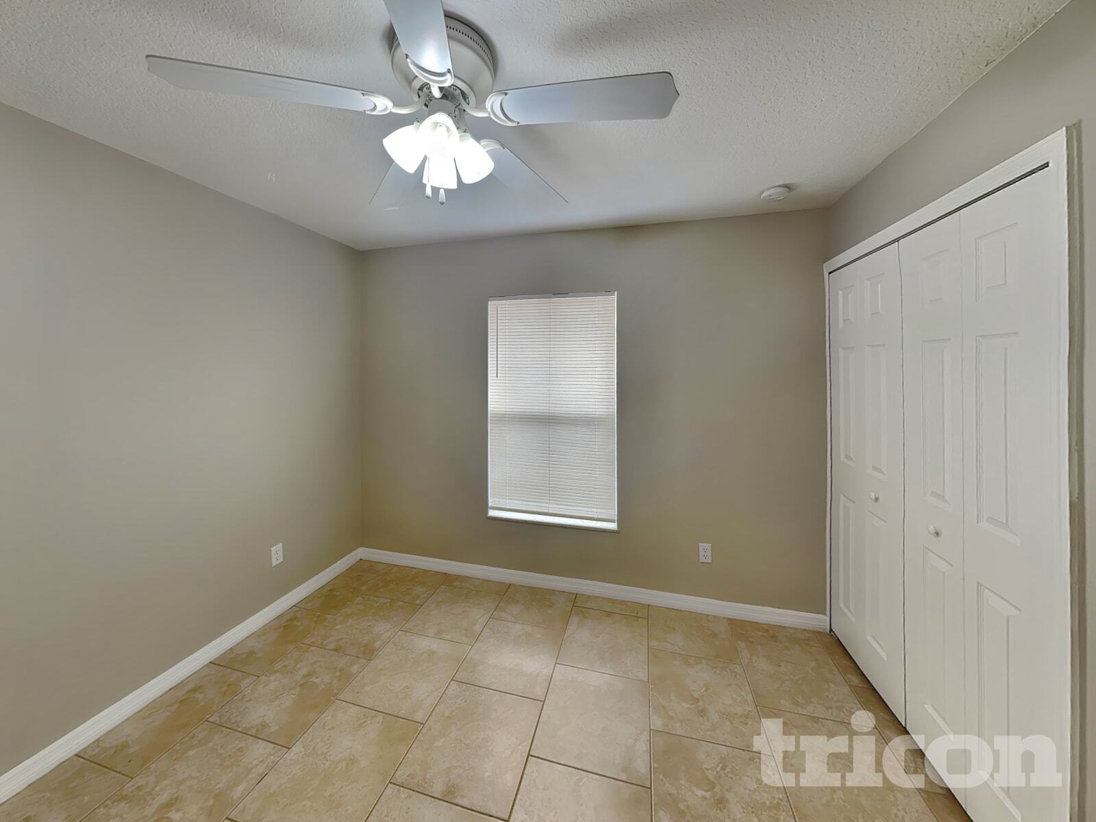 Building Photo - 5127 Pineland Ave