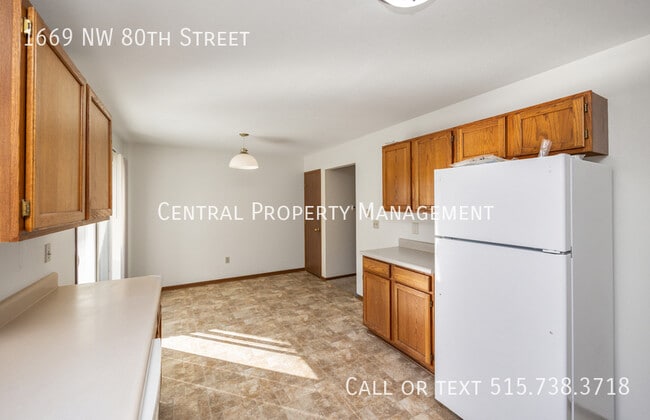 Building Photo - 1669 NW 80th St