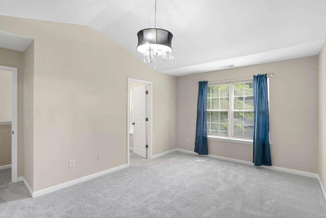 Building Photo - 2757 Keystone Ave