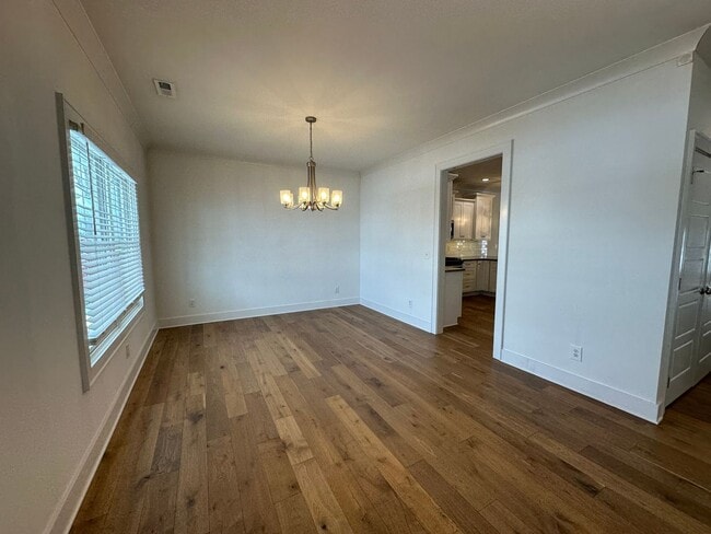 Building Photo - 3 Bedroom / 2 Bath  Johnson City TN