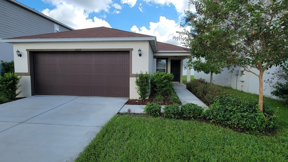 Primary Photo - 11224 Gold Compass St
