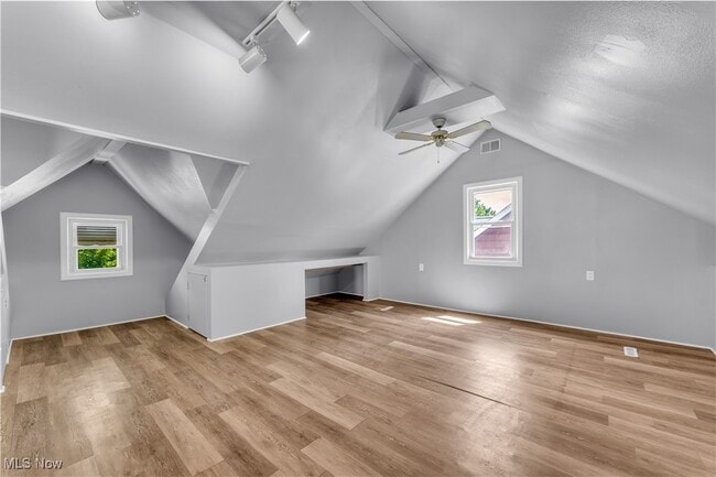 Building Photo - 15604 Benhoff Dr
