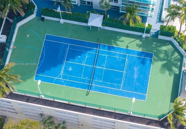 Building Photo - 650 West Ave