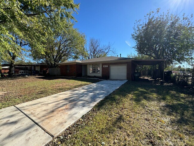 Primary Photo - Spacious 3-Bedroom, 1-Bath Home with Garag...