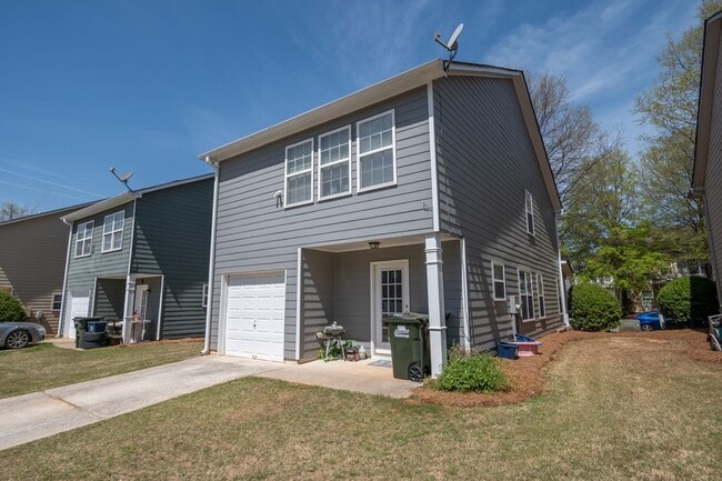 Building Photo - 213 Sidney Lanier Ave