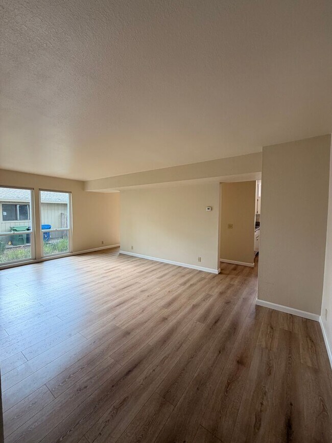 Building Photo - 4235 Grace St