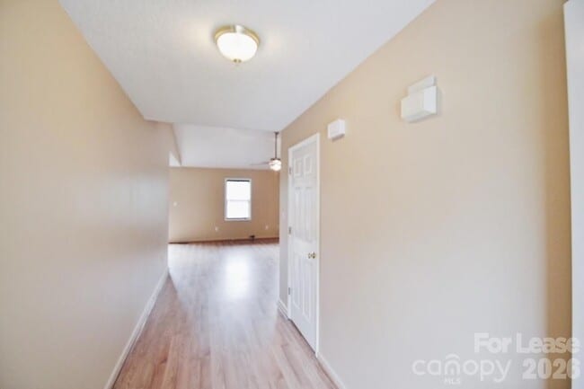 Building Photo - 5139 Silver Tree Trail