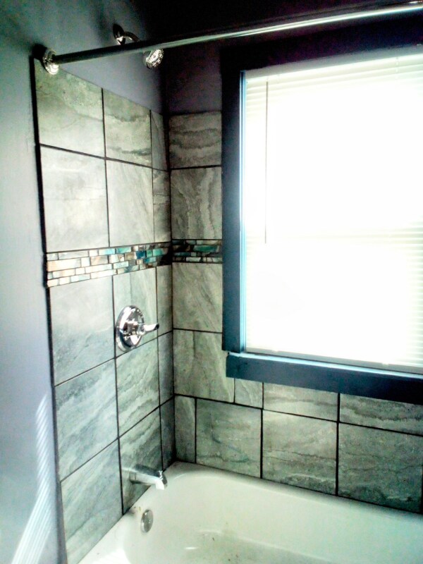 Building Photo - 11641 Mansfield St