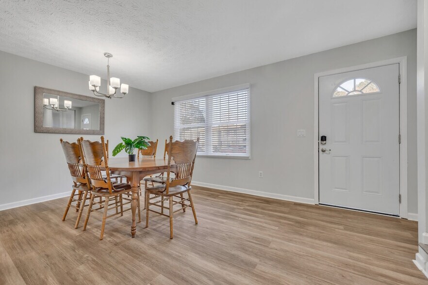 Building Photo - 8802 Long Beach Cir
