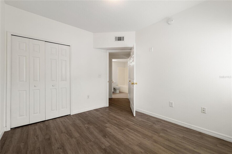 Building Photo - 6434 Cypressdale Dr