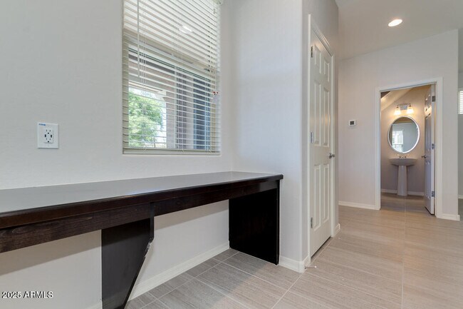 Building Photo - 2300 S Nancy Ln