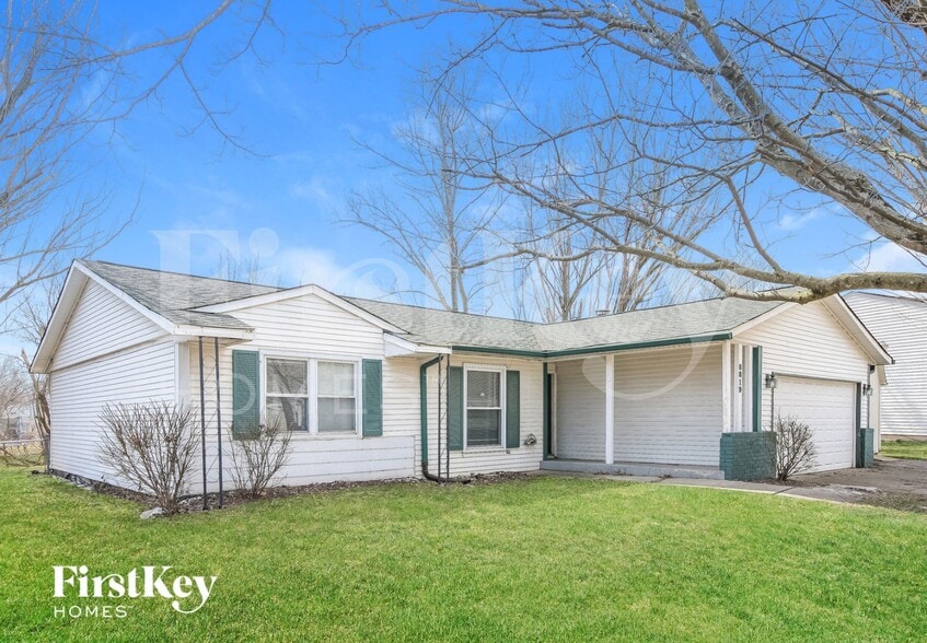 Building Photo - 8819 Timberwood Dr