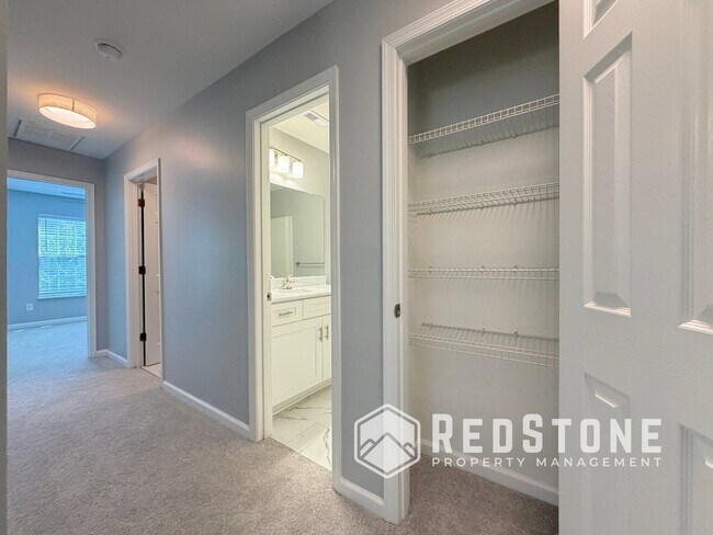 Building Photo - 6489 Bellcross Trl