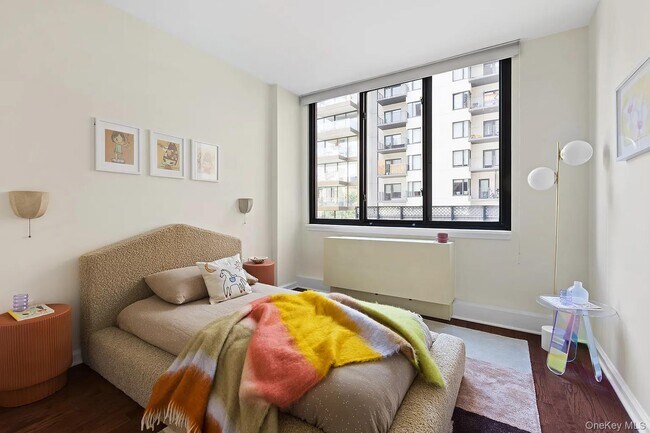 Building Photo - 199 Bowery