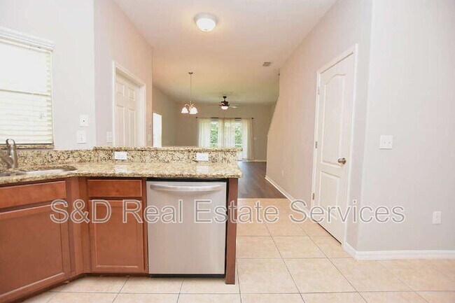 Building Photo - 4139 Shadetree Ln