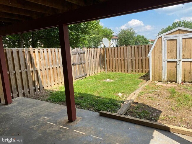 Building Photo - 1772 Springfield Ln