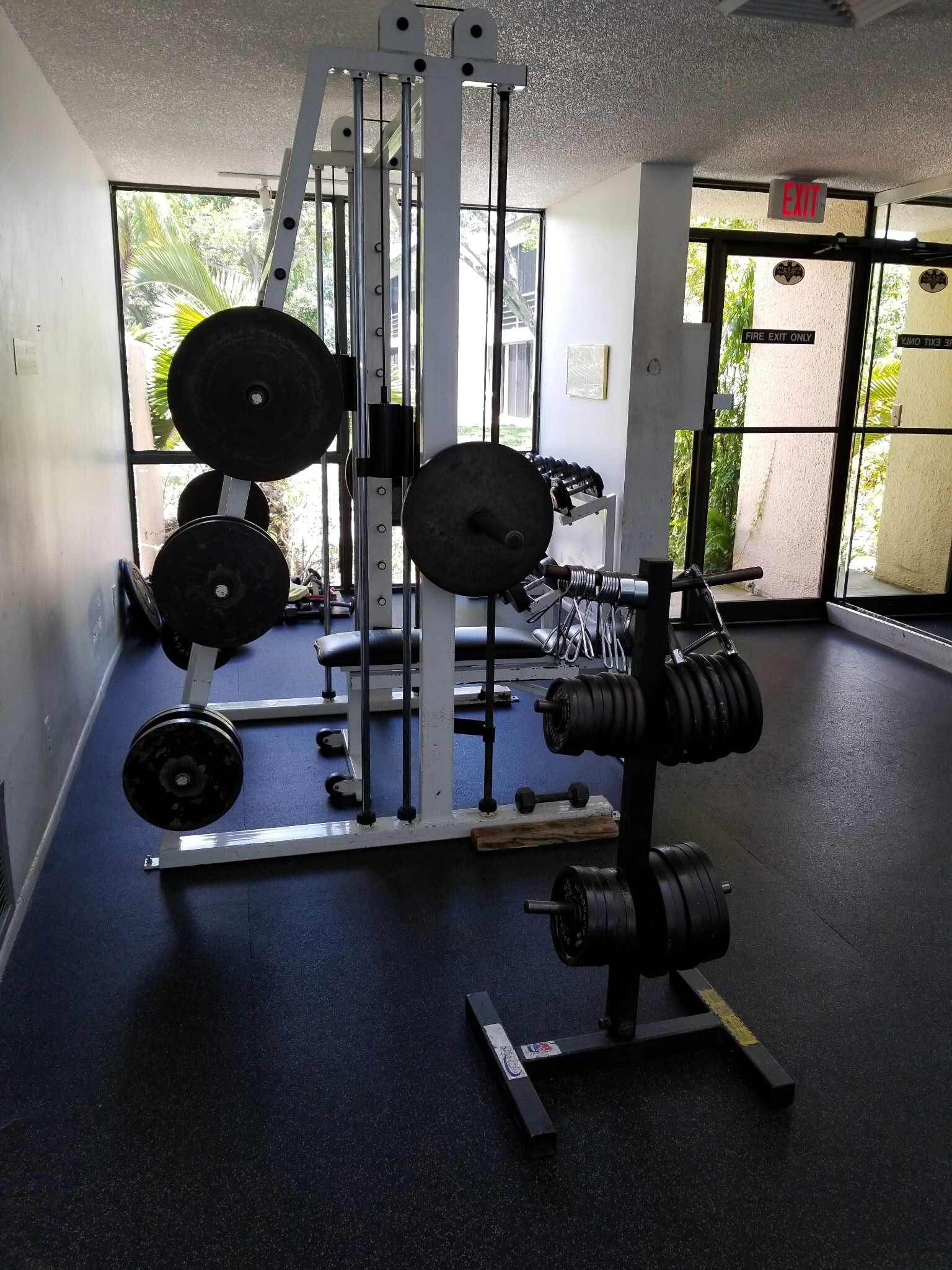 Building Photo - 2222 N Cypress Bend Dr