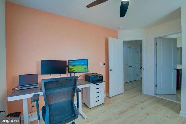 Building Photo - 42363 Alder Forest Terrace