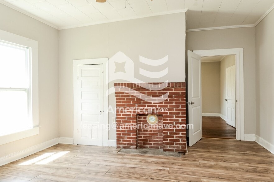 Building Photo - 27 Pinckney St