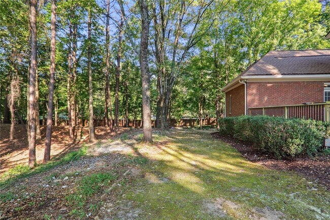 Building Photo - 8900 River Trace Dr