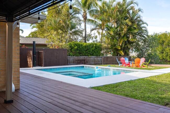 Building Photo - 475 Indian Creek Dr