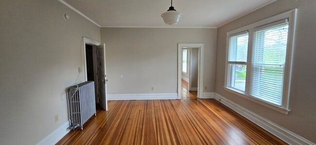 Living Room - 203 S William St