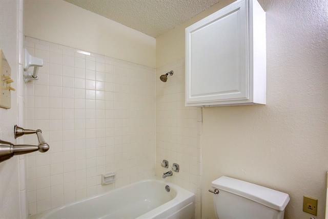 Building Photo - 6406 Springfield Dr