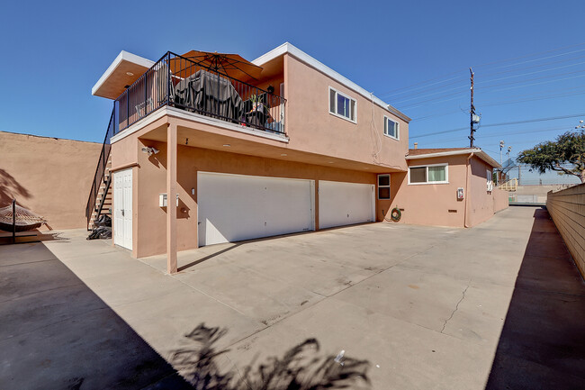 #3 upstairs apartment home and deck above the - 2312 Grant Ave