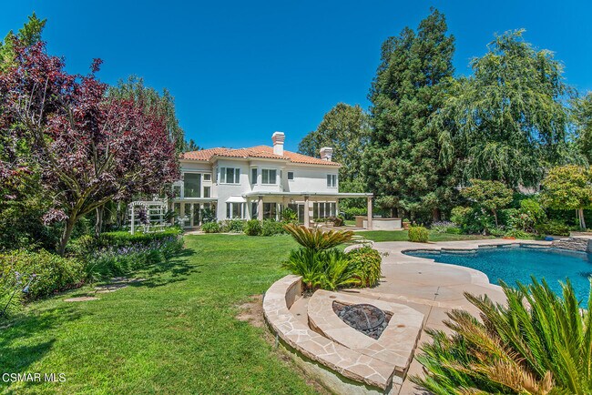 Building Photo - 31858 Saddletree Dr