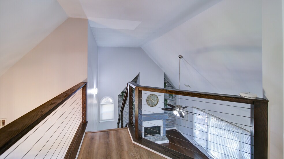 Building Photo - 680 Evening Pine Ln