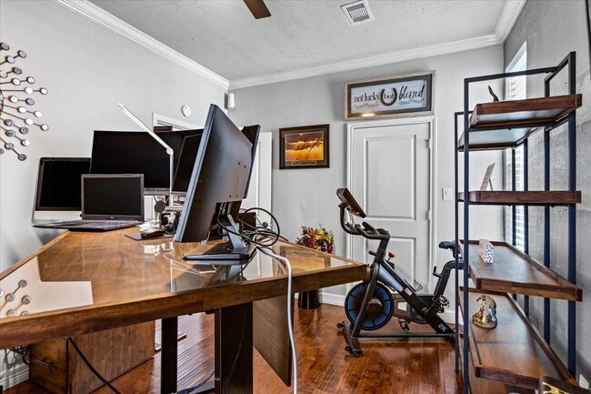 Building Photo - 3715 Avenue O 1/2