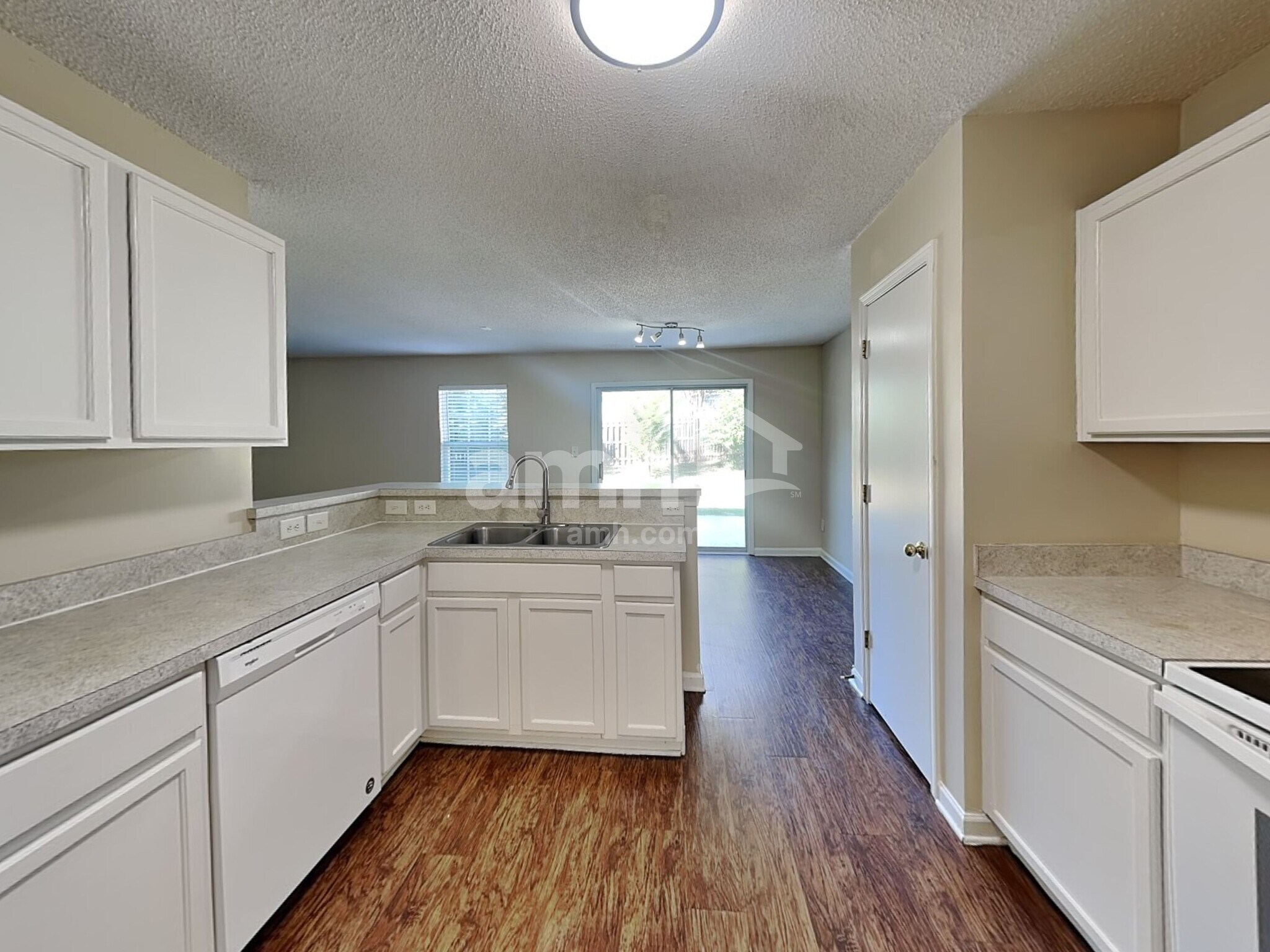 Building Photo - 155 Camforth Dr