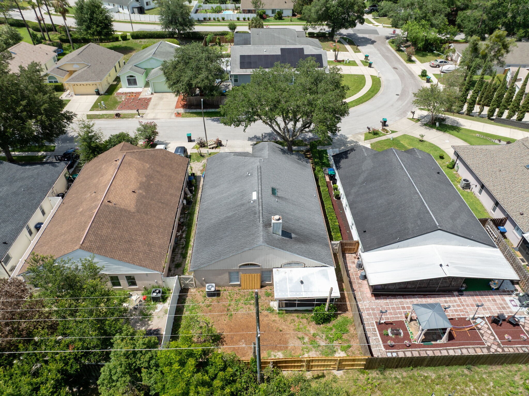 Building Photo - 8026 Waldorf Ct