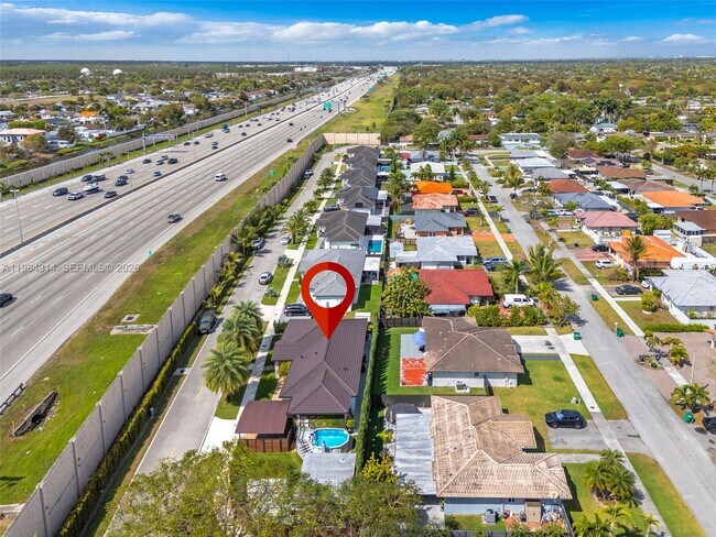 Building Photo - 17805 SW 114th Ct