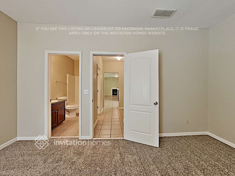 Building Photo - 1734 Dees Dr