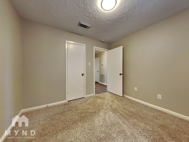 Building Photo - 11923 Medicine Bow Cir