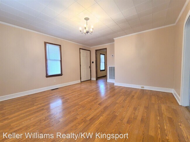 Building Photo - 2 br, 1 bath House - 4510 Carters Valley Rd