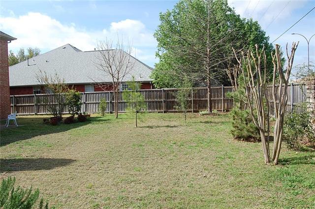 Building Photo - 2315 Stennett Dr