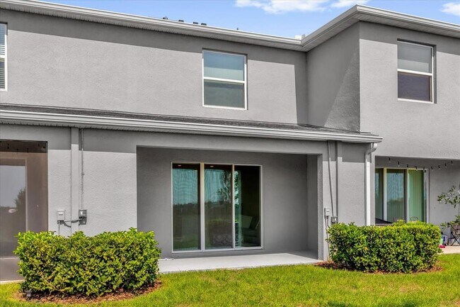 Building Photo - 2224 Tay Wes Dr