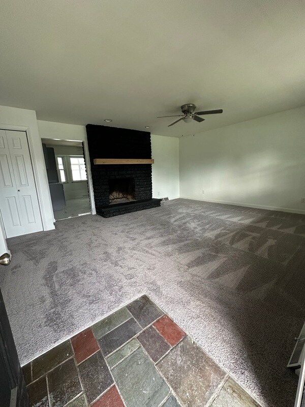 Building Photo - 5125 Bigelow Dr