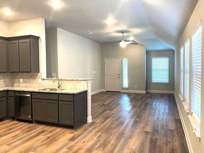 Building Photo - NEW BUILD FOR LEASE IN "THE GROVE" IN SHER...
