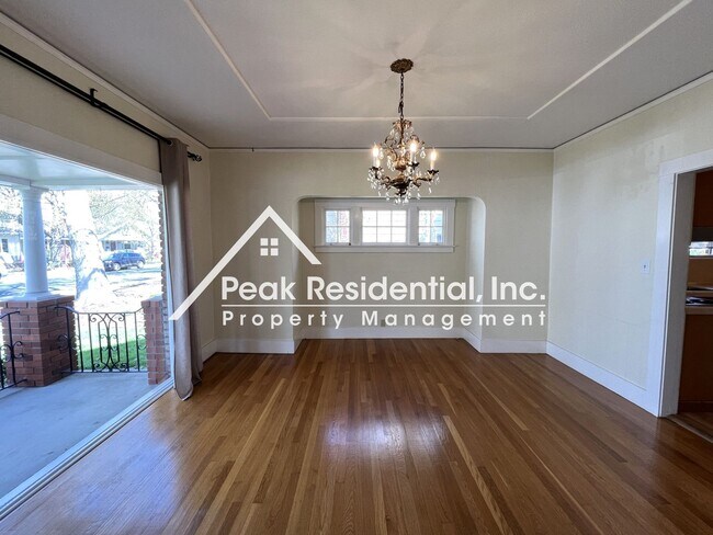 Building Photo - Charming East Sacramento 1bd/1ba - Must See!