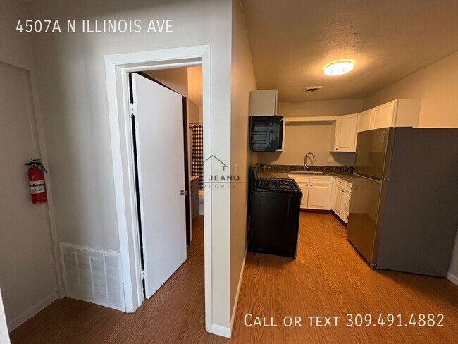 Building Photo - 4507A N ILLINOIS AVE-
